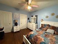 1325 North Market St, Wichita, KS 67214