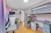 42 North Navarre Avenue, Austintown, OH 44515