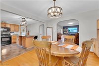 42 North Navarre Avenue, Austintown, OH 44515