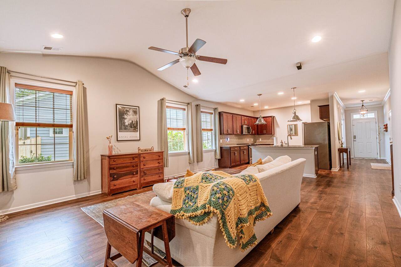 134 Longdale Drive, Summerville, SC 29483