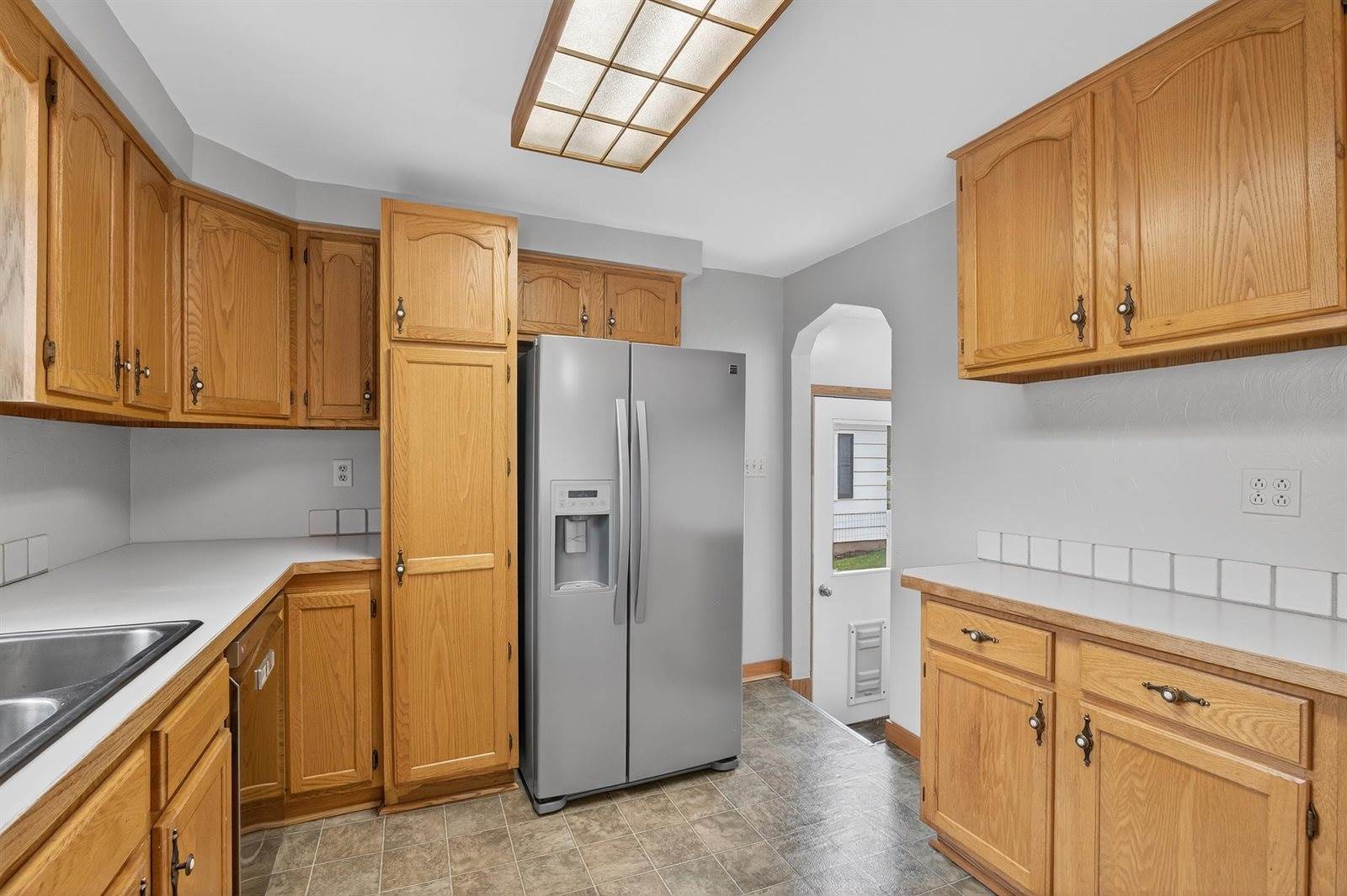 930 Park Court Lane, Port Edwards, WI 54469