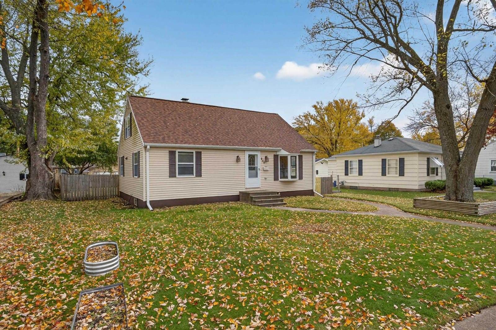 930 Park Court Lane, Port Edwards, WI 54469