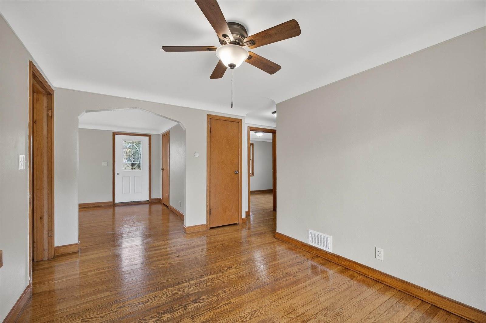 930 Park Court Lane, Port Edwards, WI 54469