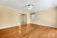 26 Elkmont, Asheville, NC 28804