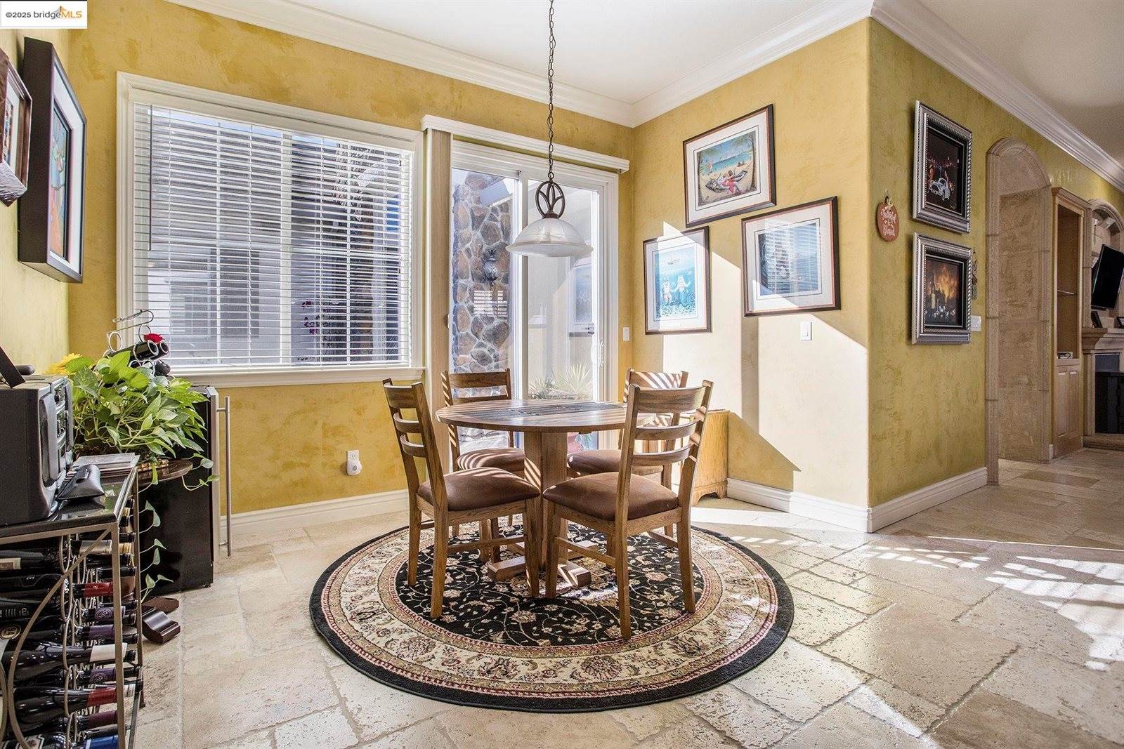 2033 Great Meadow Ln, Brentwood, CA 94513