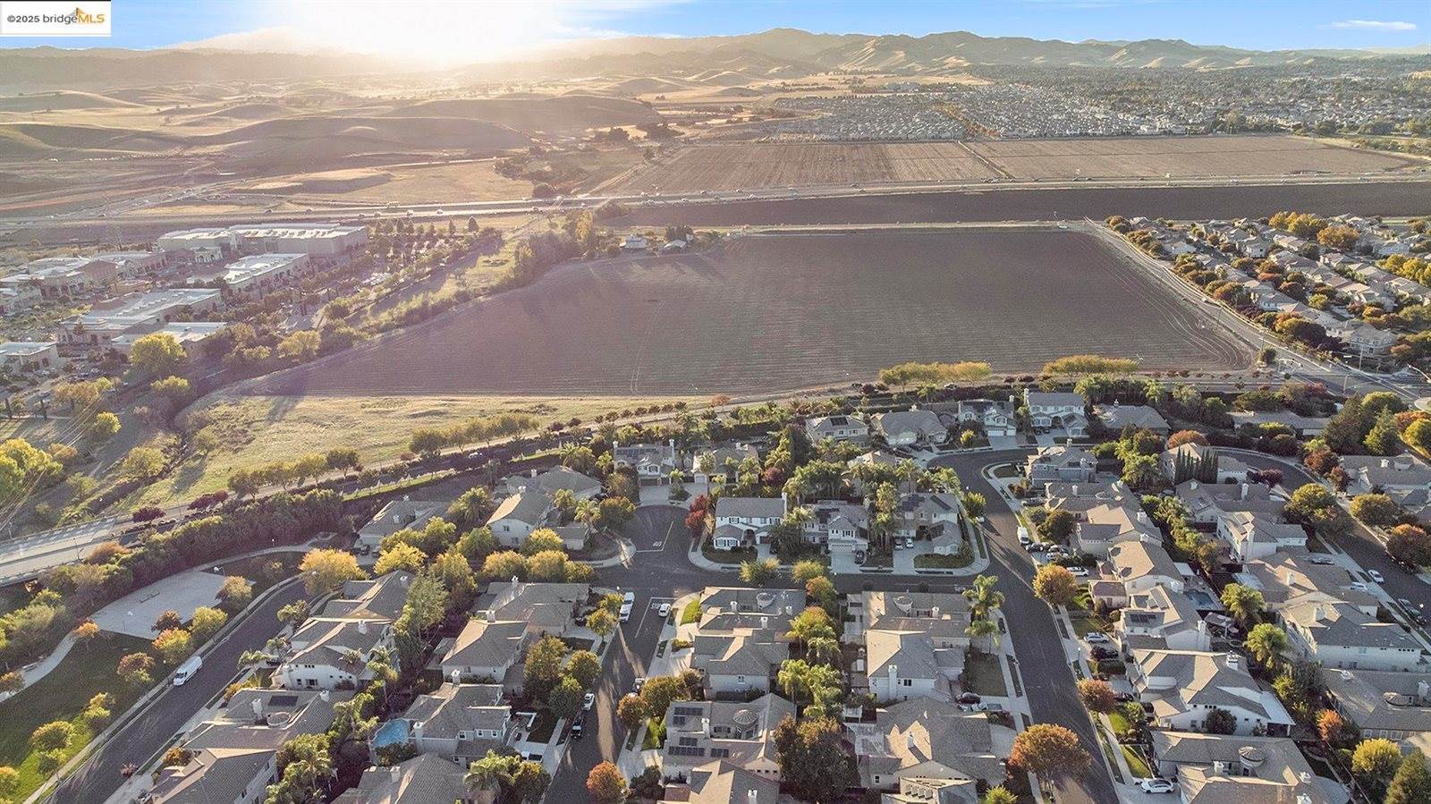 2033 Great Meadow Ln, Brentwood, CA 94513