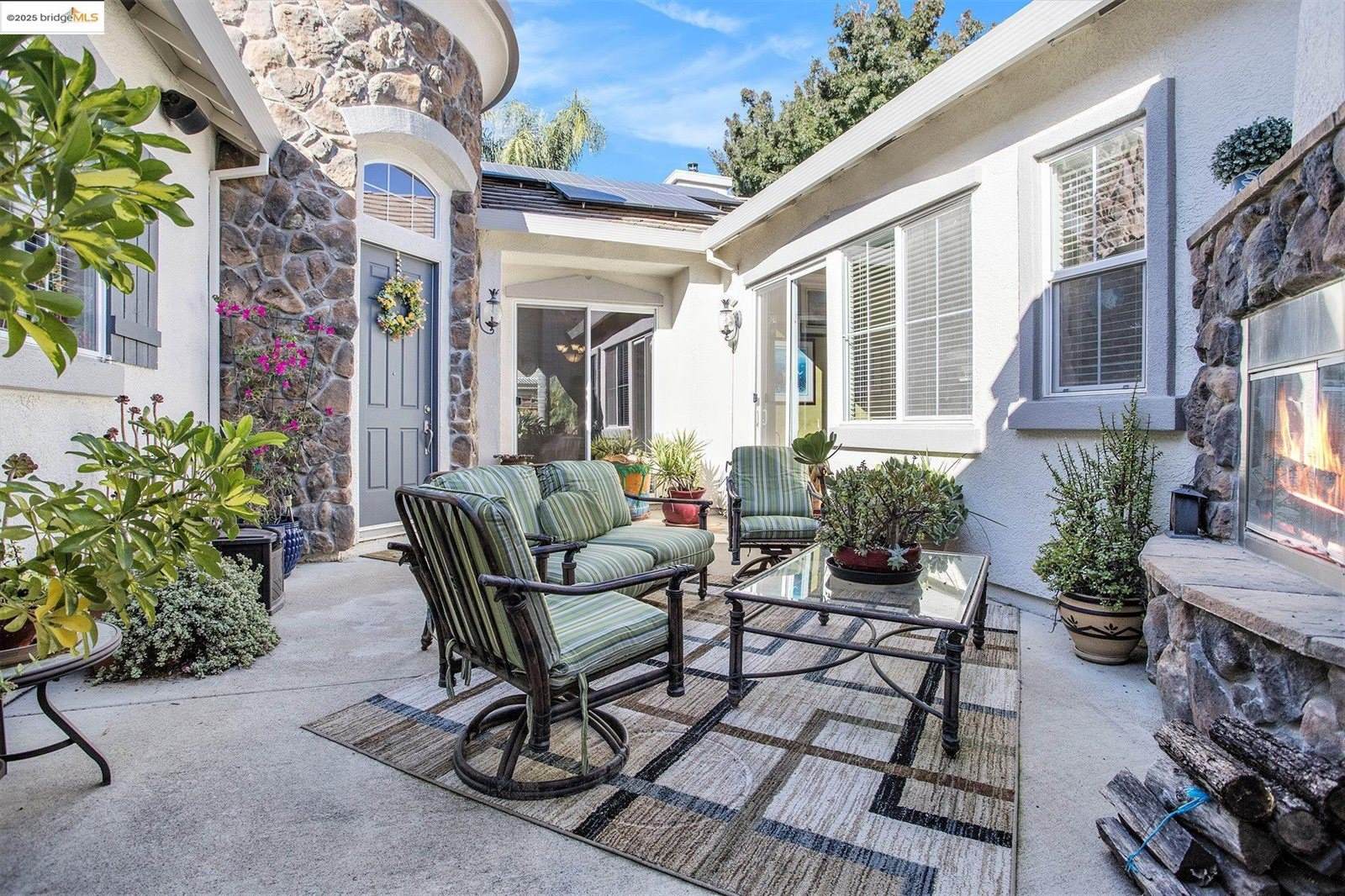 2033 Great Meadow Ln, Brentwood, CA 94513