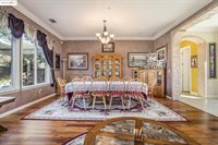 2033 Great Meadow Ln, Brentwood, CA 94513