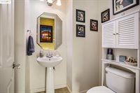 2033 Great Meadow Ln, Brentwood, CA 94513