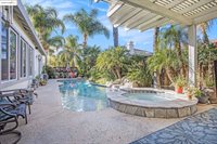 2033 Great Meadow Ln, Brentwood, CA 94513