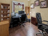 1125 Whispering Oaks, China Spring, TX 76633