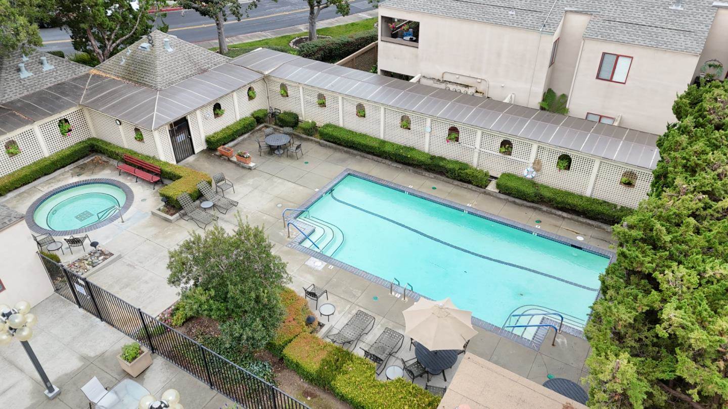 443 Alberto Way, Los Gatos, CA 95032