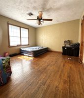 2120 NW Lake Ave, Lawton, OK 73507