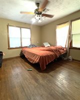 2120 NW Lake Ave, Lawton, OK 73507