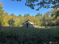 45450 State Route 20, Concrete, WA 98237