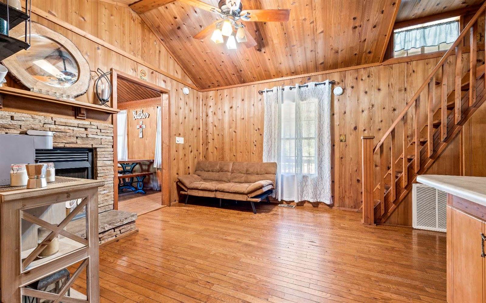 473 SW Richmond Way, Fort White, FL 32038