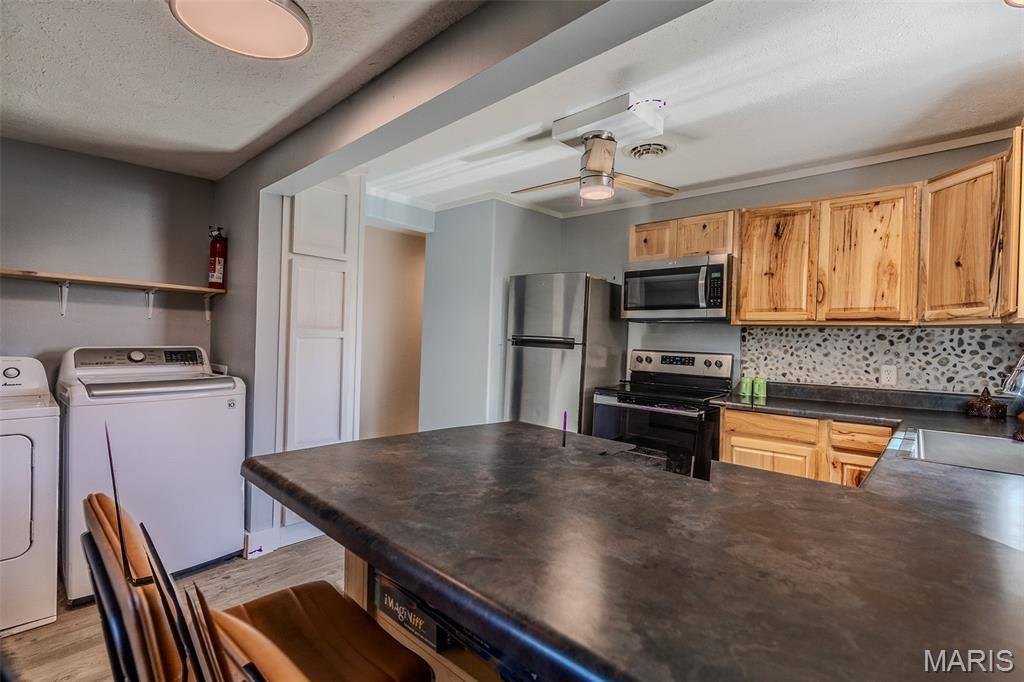 545 West Pierce Street, Lebanon, MO 65536