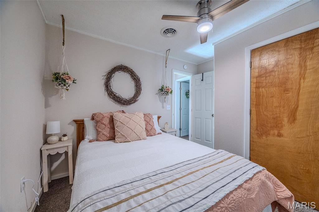 545 West Pierce Street, Lebanon, MO 65536