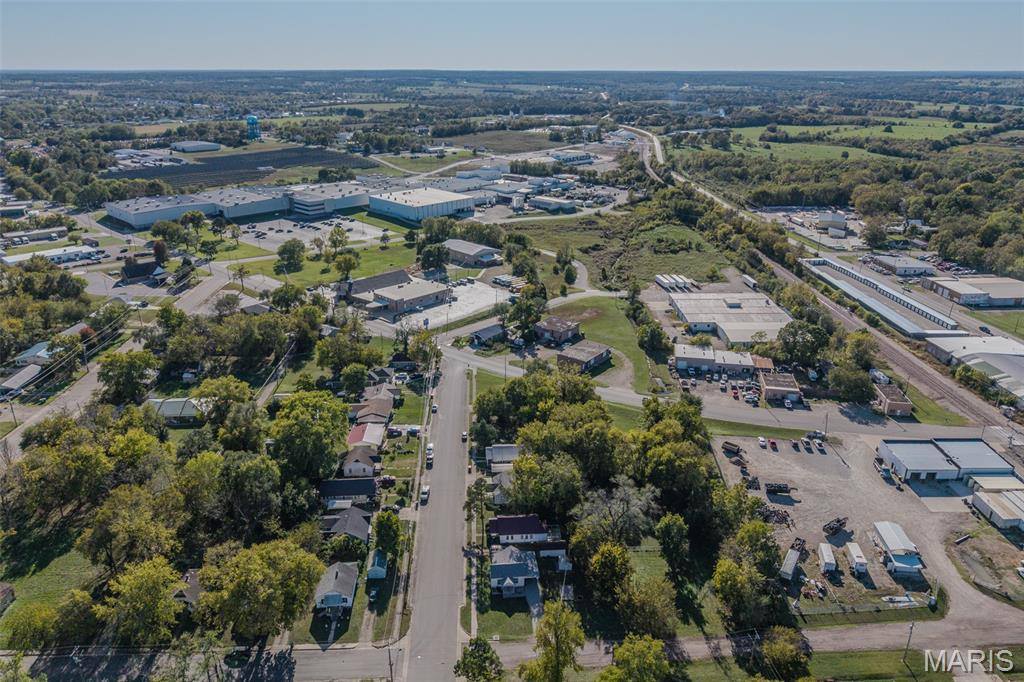 545 West Pierce Street, Lebanon, MO 65536