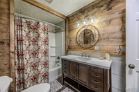 545 West Pierce Street, Lebanon, MO 65536