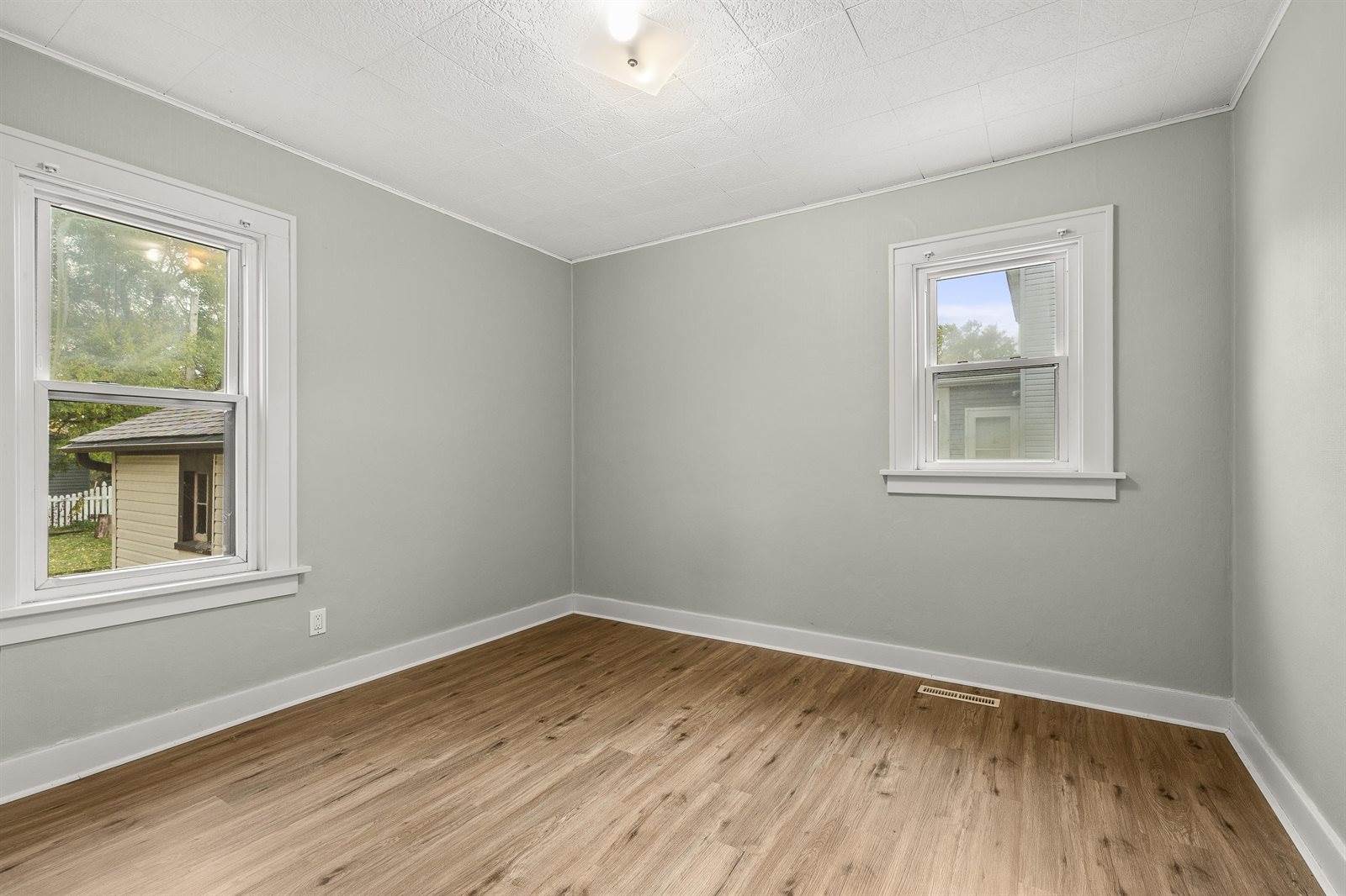 141 10th Street South, Wisconsin Rapids, WI 54494