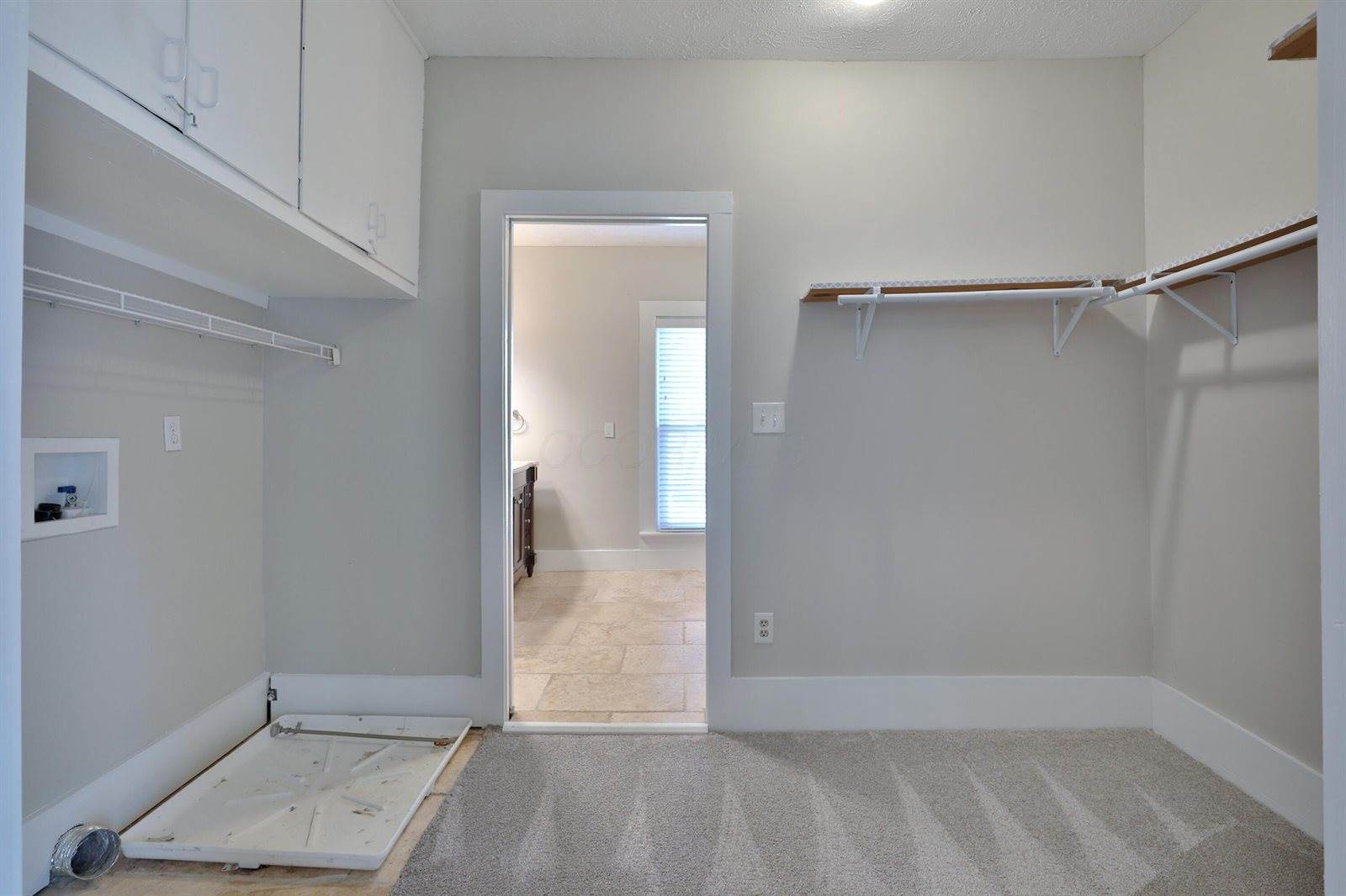 216 North Main Street, Johnstown, OH 43031