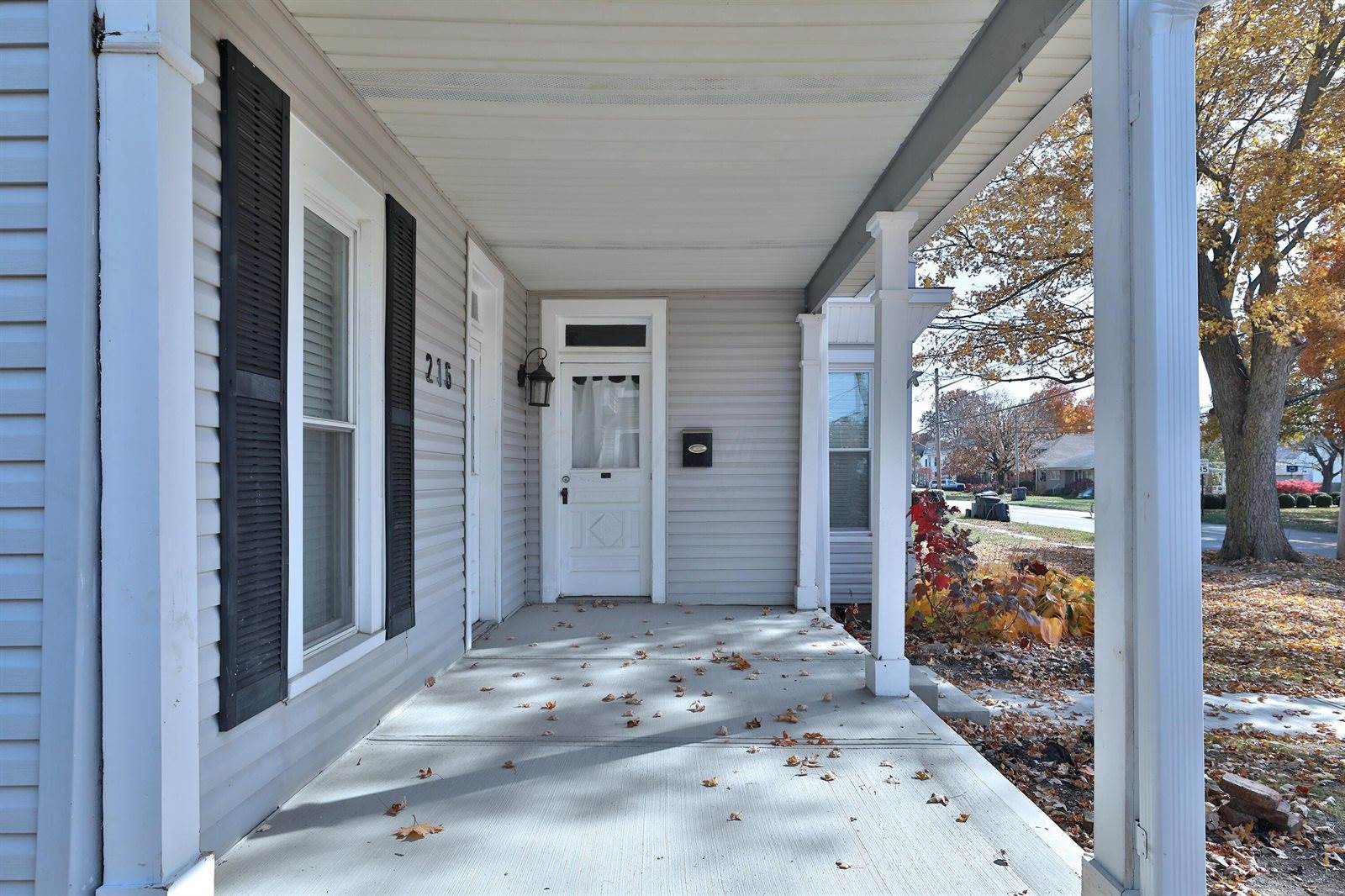 216 North Main Street, Johnstown, OH 43031