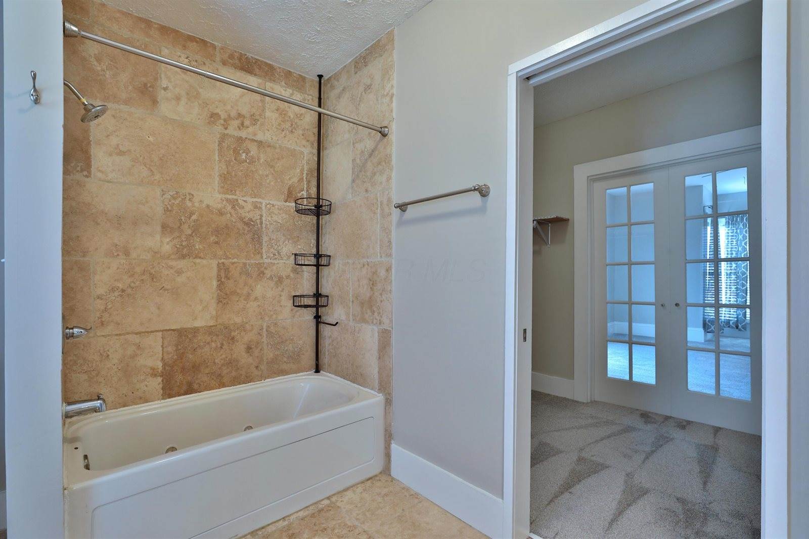 216 North Main Street, Johnstown, OH 43031