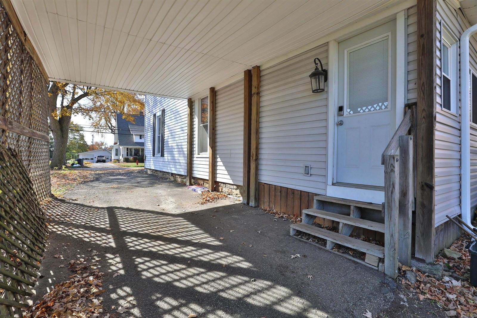 216 North Main Street, Johnstown, OH 43031