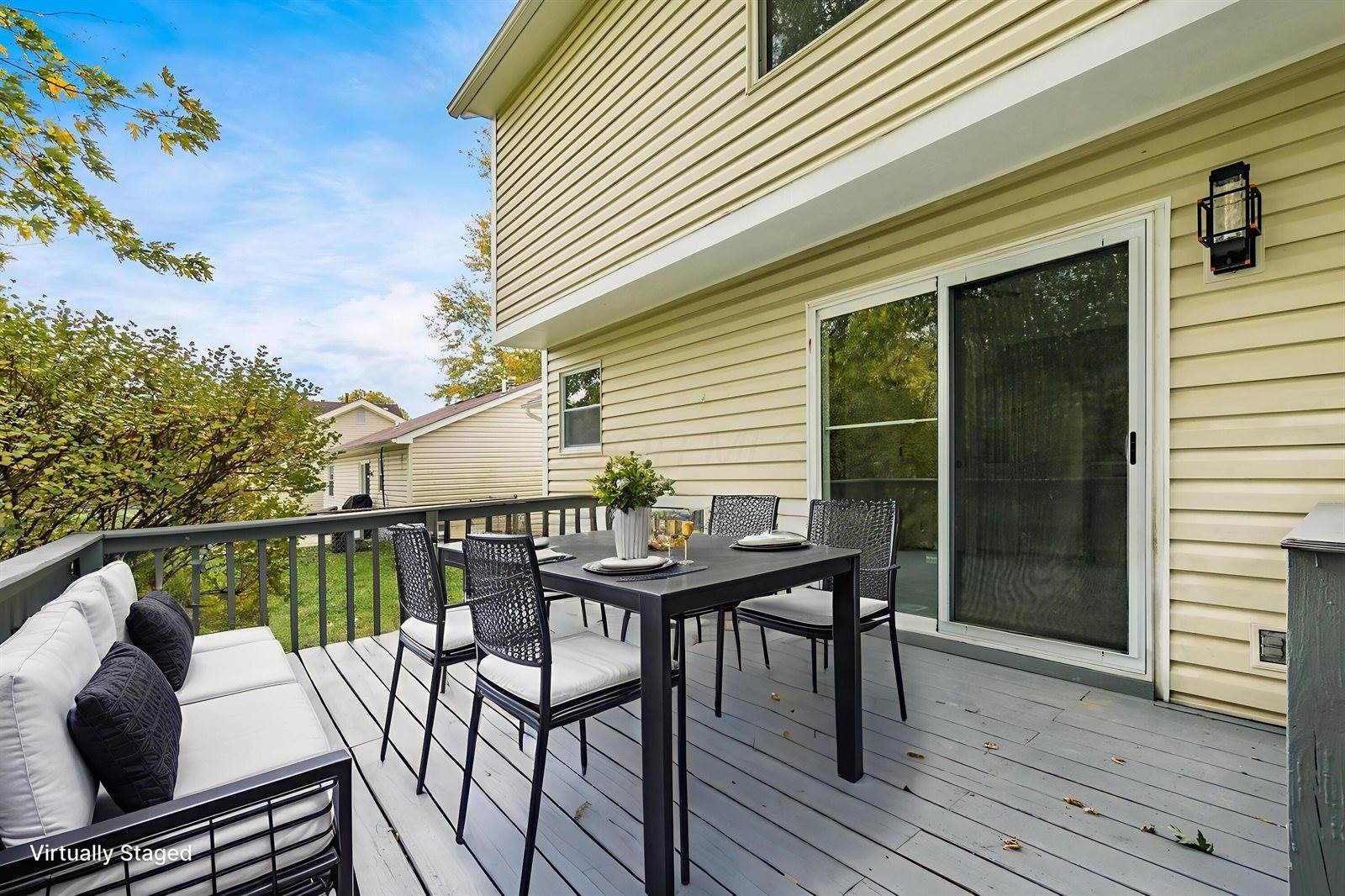 5850 Meadowhurst Way, Dublin, OH 43017