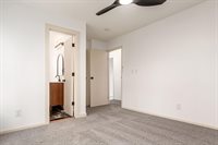 5850 Meadowhurst Way, Dublin, OH 43017