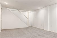 5850 Meadowhurst Way, Dublin, OH 43017