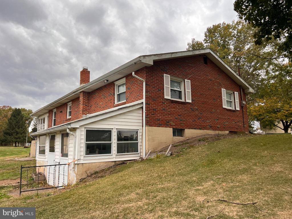 377 Linton Hill Road, Duncannon, PA 17020