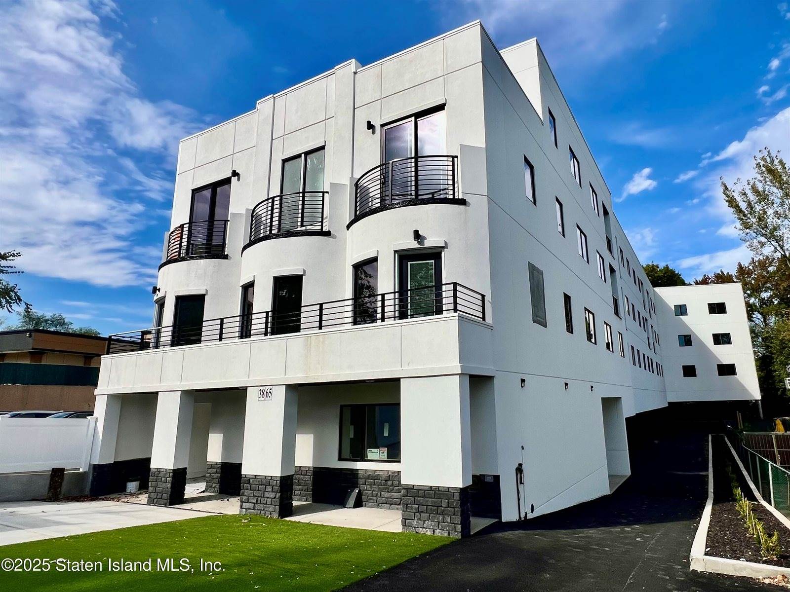 3865 Amboy Road, #2g, Staten Island, NY 10308