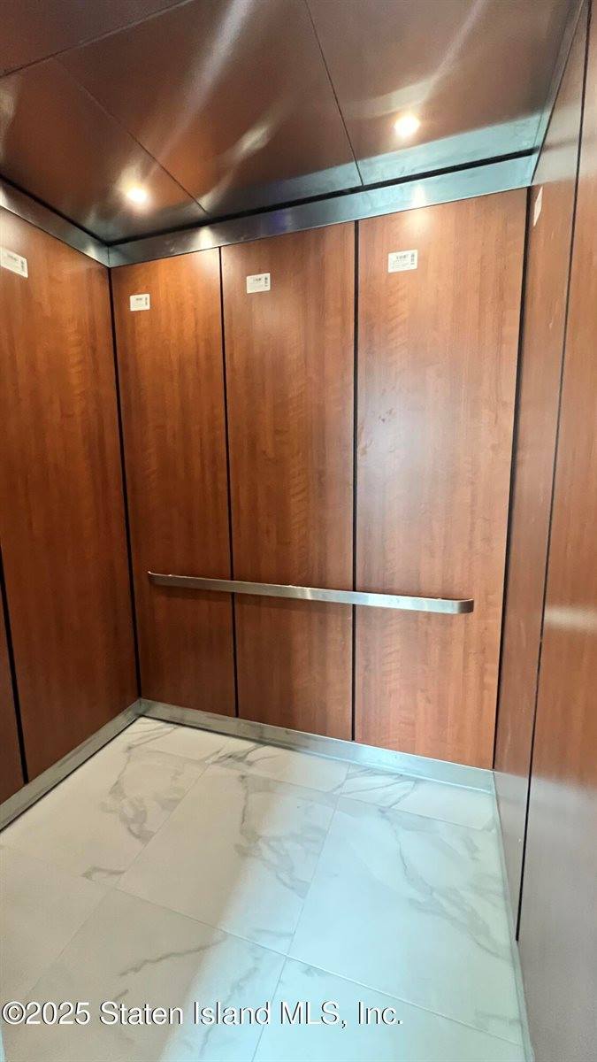 3865 Amboy Road, #2g, Staten Island, NY 10308