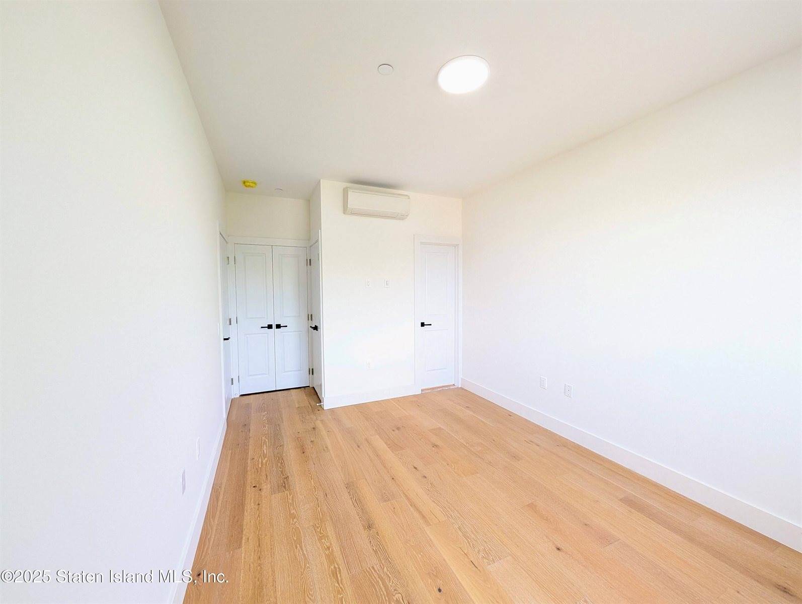 3865 Amboy Road, #4d, Staten Island, NY 10308