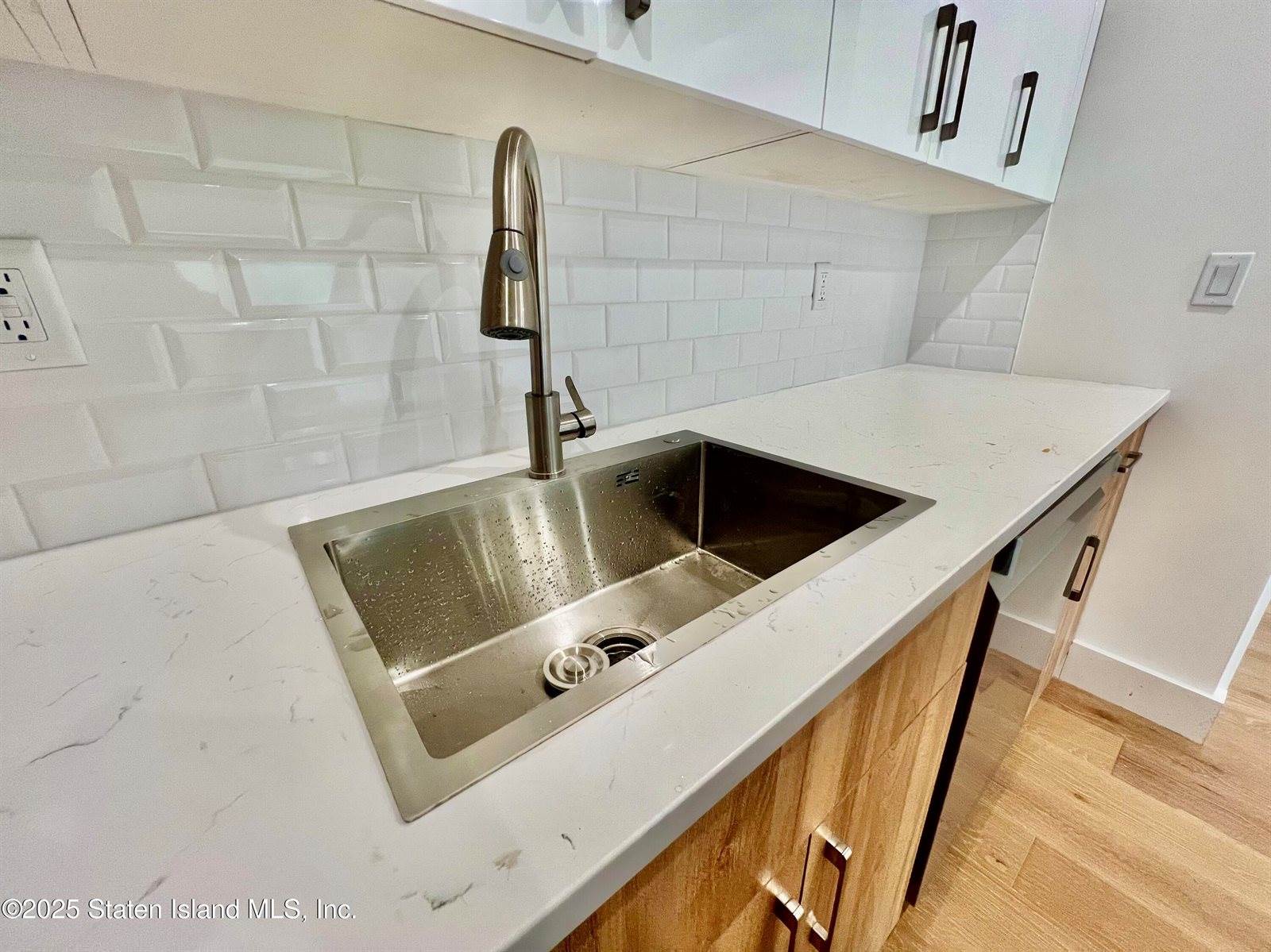 3865 Amboy Road, #4d, Staten Island, NY 10308