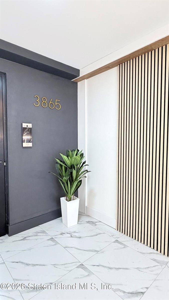 3865 Amboy Road, #4b, Staten Island, NY 10308