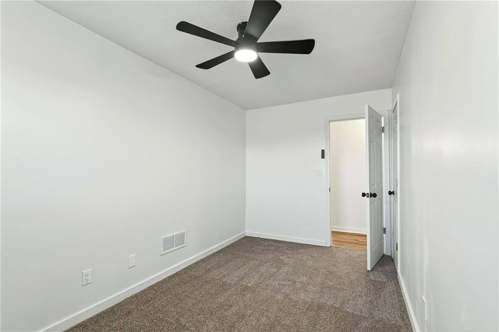 9393 State Route 52 Highway, Amoret, MO 64722