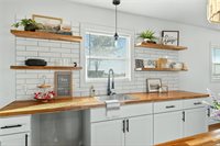 9393 State Route 52 Highway, Amoret, MO 64722