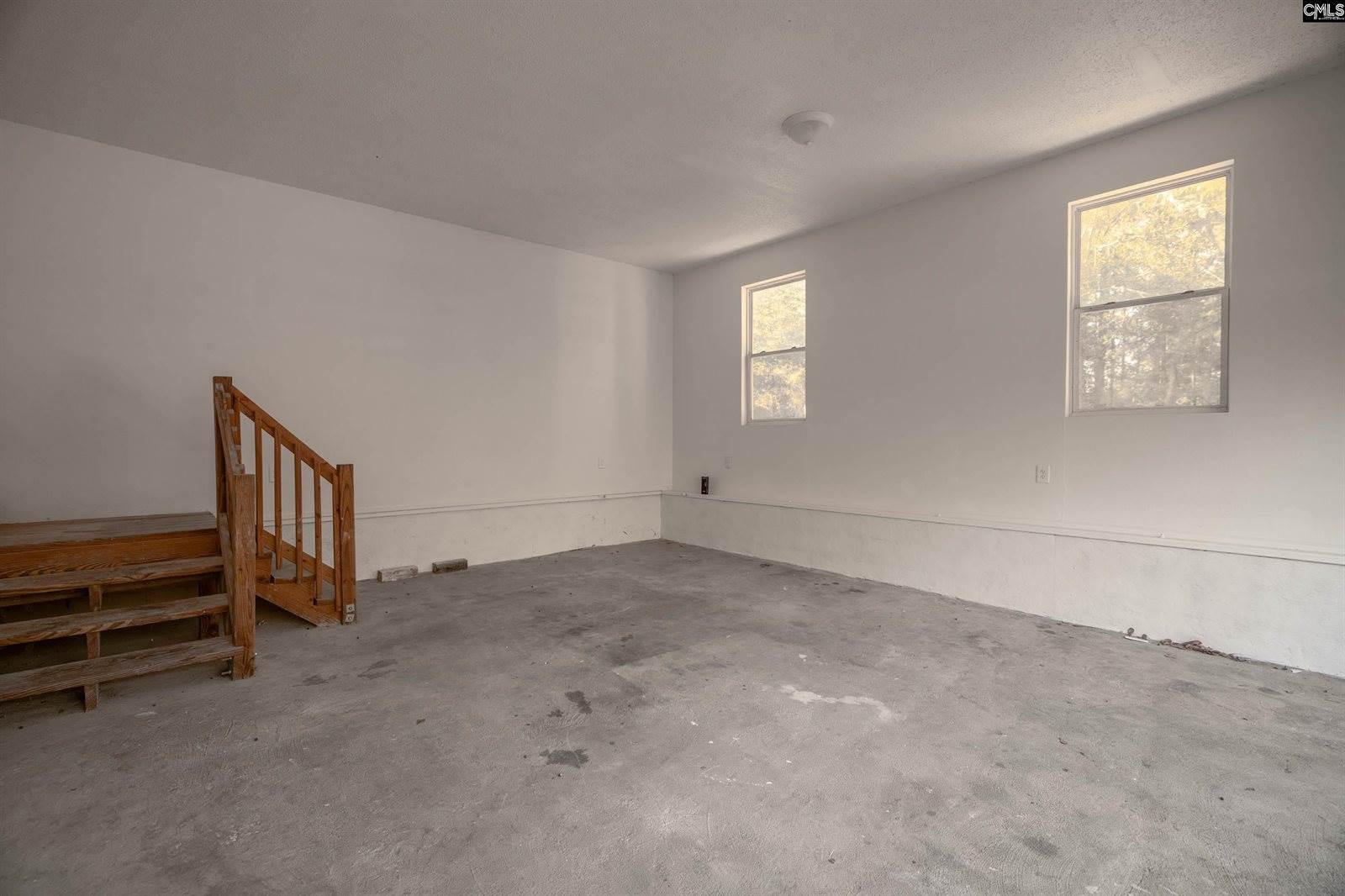 114 Henston, West Columbia, SC 29172