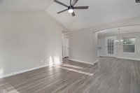 114 Henston, West Columbia, SC 29172