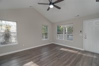 114 Henston, West Columbia, SC 29172