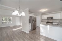 114 Henston, West Columbia, SC 29172