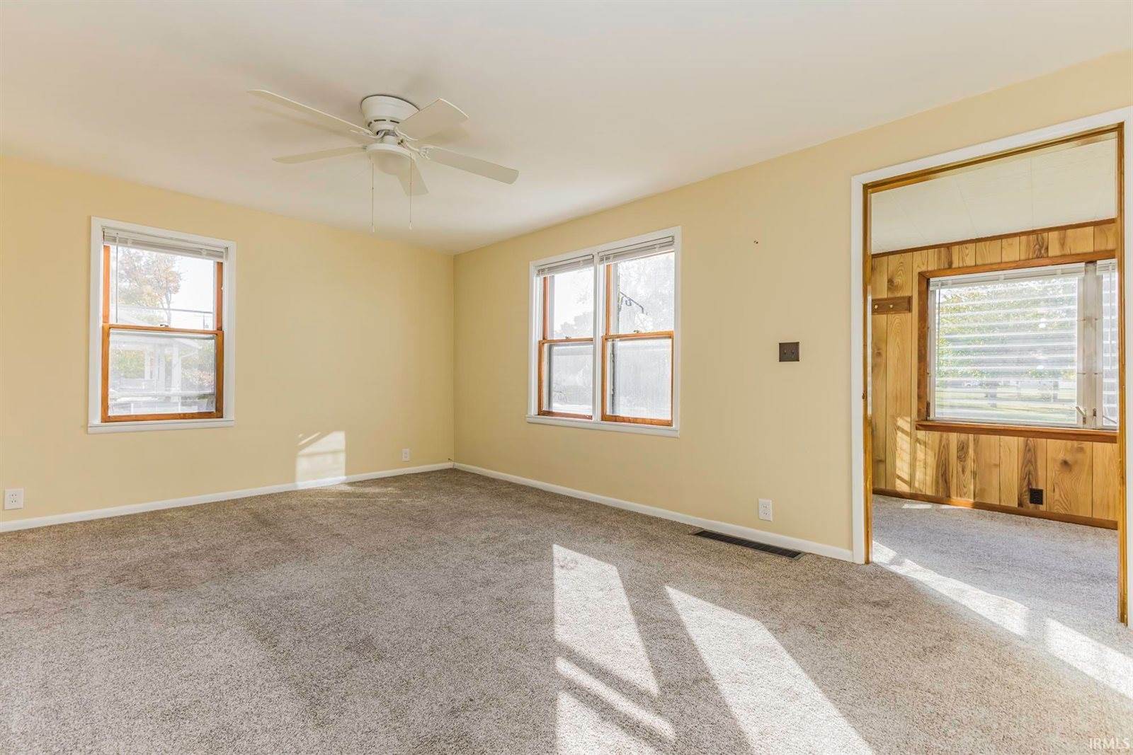 2612 E Memorial Drive, Muncie, IN 47302