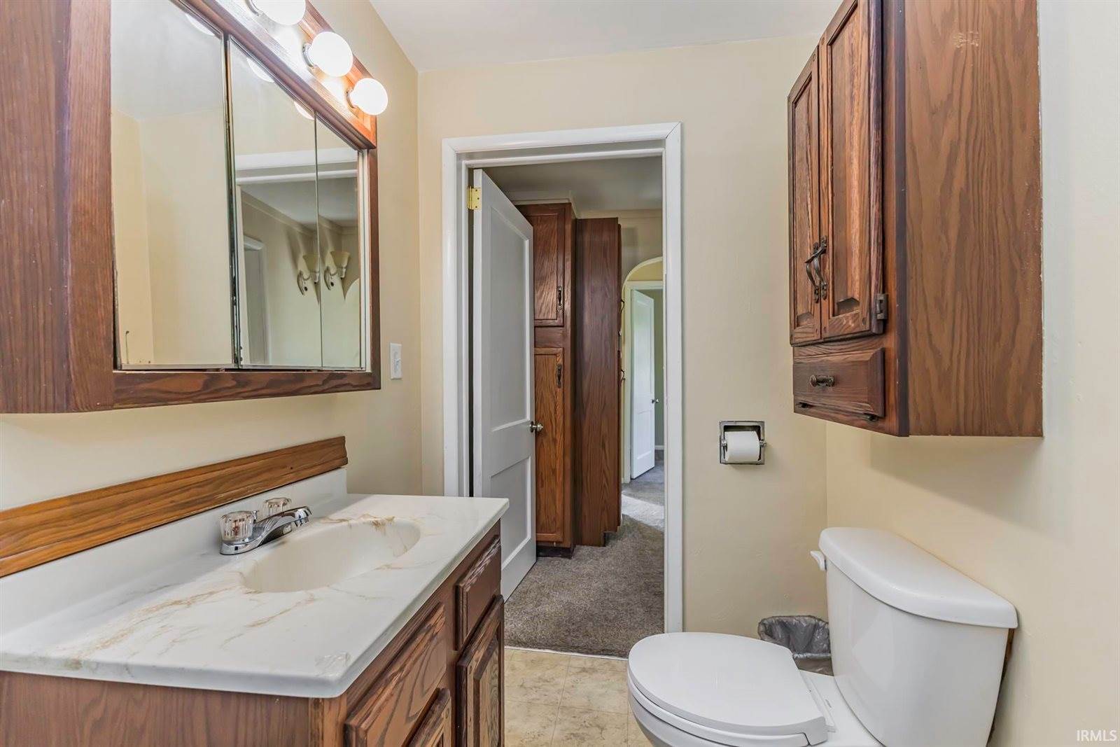 2612 E Memorial Drive, Muncie, IN 47302