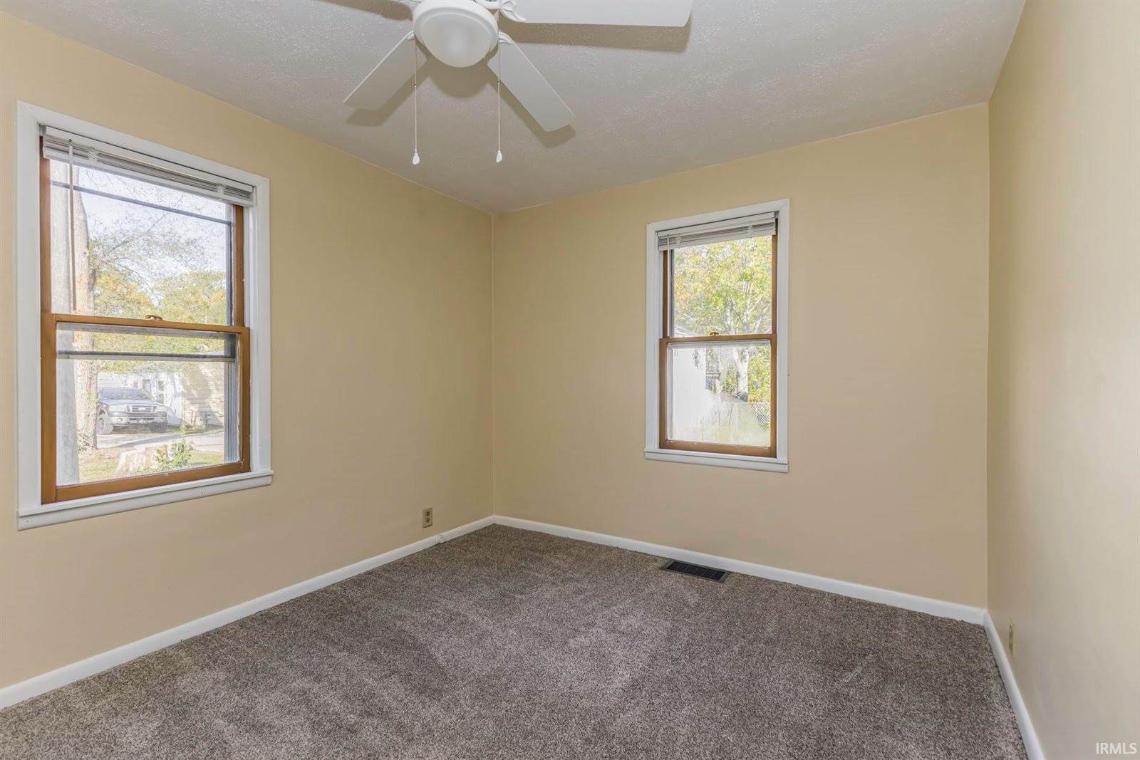 2612 E Memorial Drive, Muncie, IN 47302