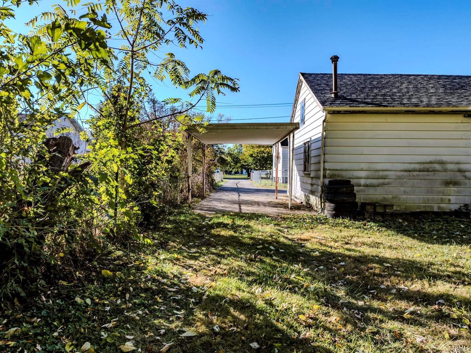 2612 E Memorial Drive, Muncie, IN 47302