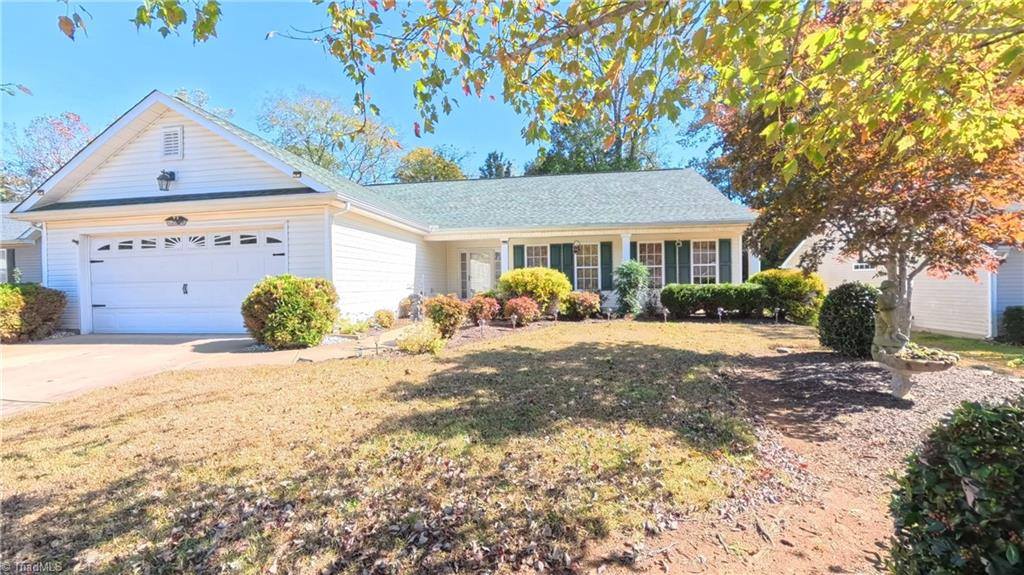 605 Walnut Crossing Drive, Whitsett, NC 27377