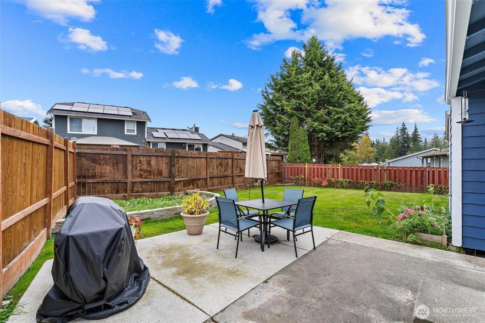 27237 Church Creek Loop NW, Stanwood, WA 98292